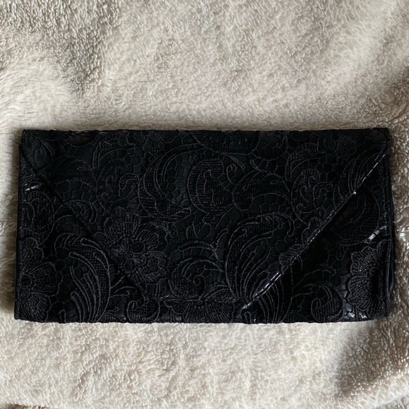 Jessica Simpson Black Envelope Clutch Bag - Picture 3 of 5